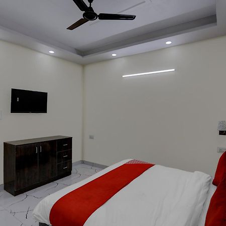 Hotel O Diamond Inn New Delhi Exterior photo